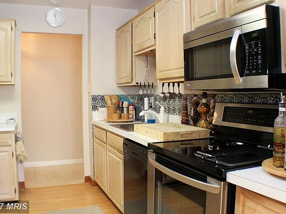2nd image of 11405 Commonwealth Dr #11405