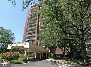 7401 Westlake Ter APT 904, Bethesda, MD 20817