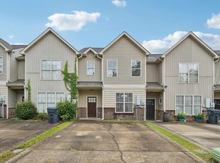 643 The Heights Ln, Calera, AL 35040