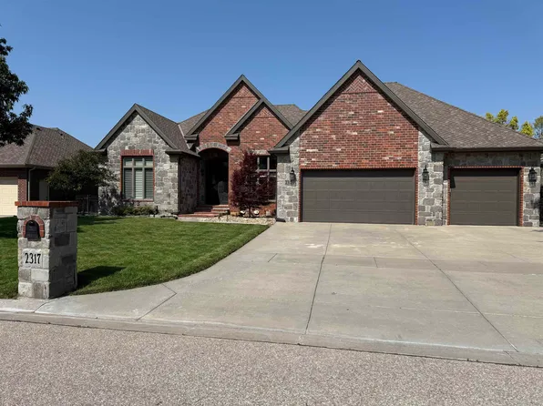 2317 W Harborlight Ct, Wichita, KS 67204