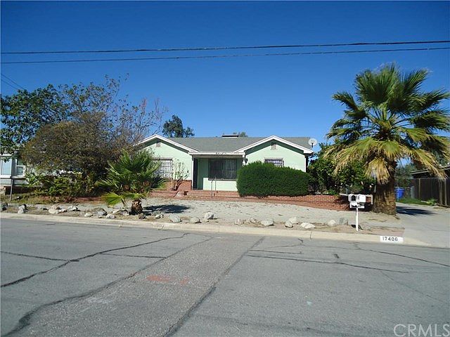 1st image of 17406 Grevillea St