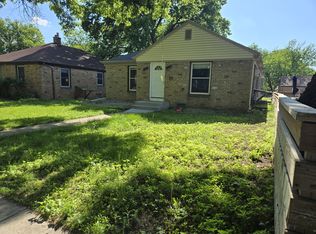 861 24th Ave SE, Minneapolis, MN 55414