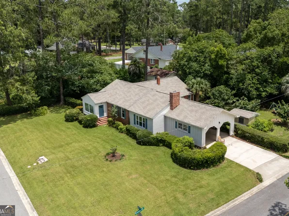 1300 Hill St, Waycross, GA 31501