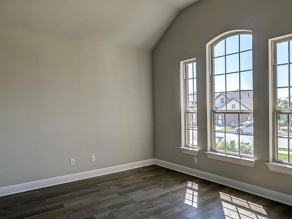 2nd image of 2748 Enza Ct