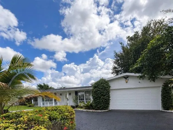 1711 N 47th Ave, Hollywood, FL 33021