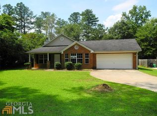 5091 Bouldercrest Rd, Ellenwood, GA 30294