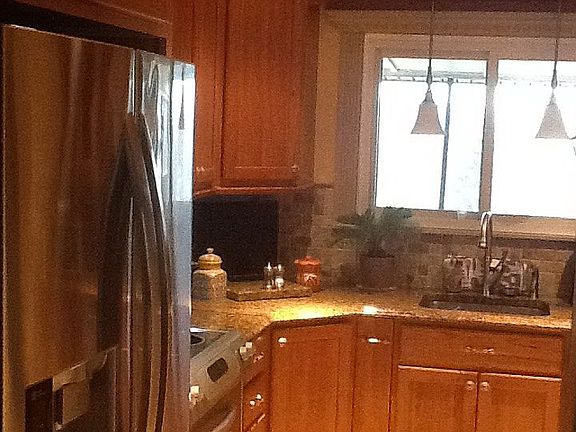 2nd image of 14 Birchwood Dr