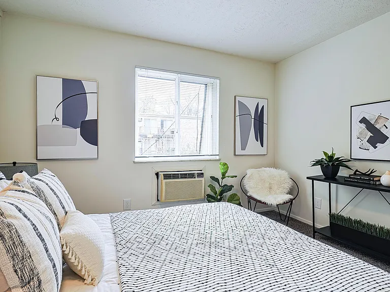 2351 Beechmont Avenue — Photo 5