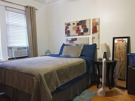 5th image of 4516 N Paulina St APT 1E