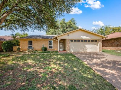 3805 Memphis Ln, Fort Worth, TX, 76133