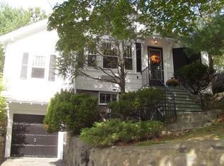 26 Broadway Cir, Lynn, MA 01904