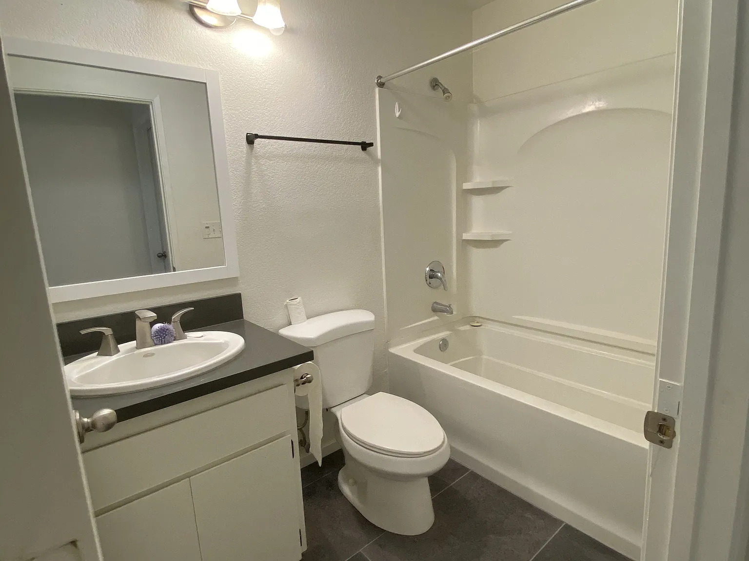 1 bed, 712 sqft, $1,850 — Photo 4