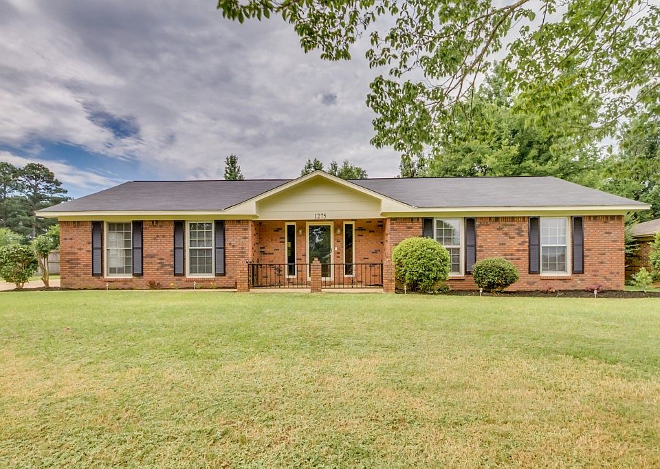 1st image of 1275 Misty Ln