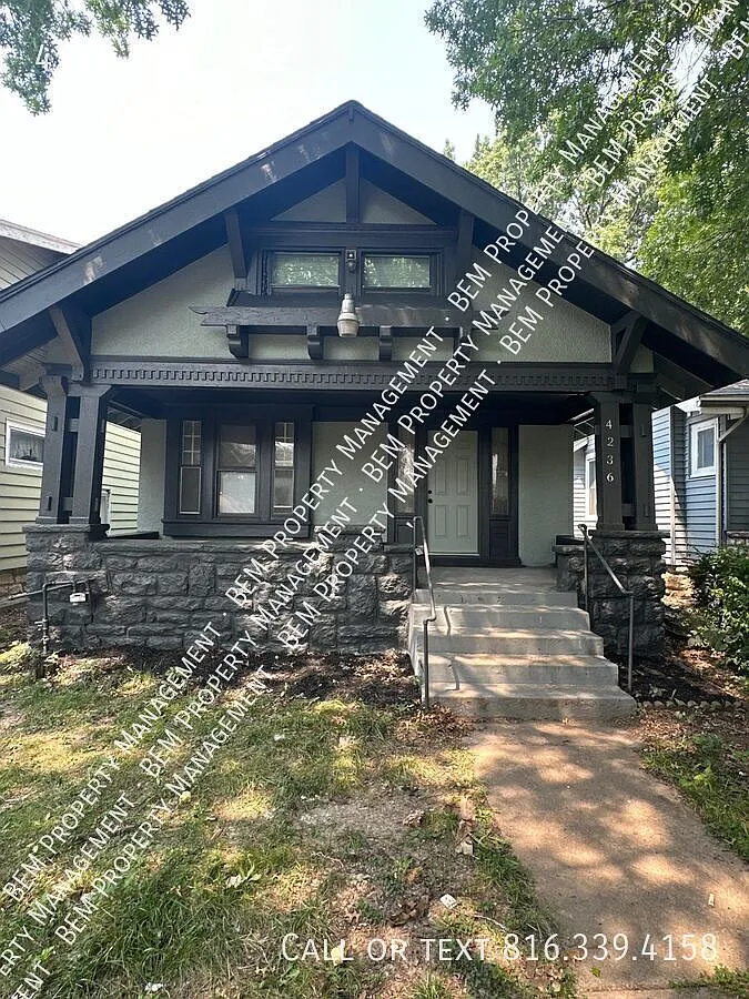 3 bed, 2.0 bath, 1353 sqft, $1,450 — Photo 1