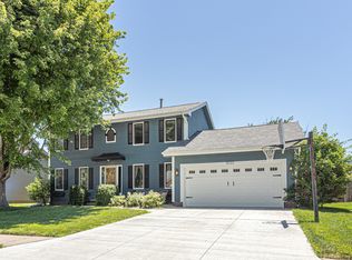 15133 Edna St, Omaha, NE 68138