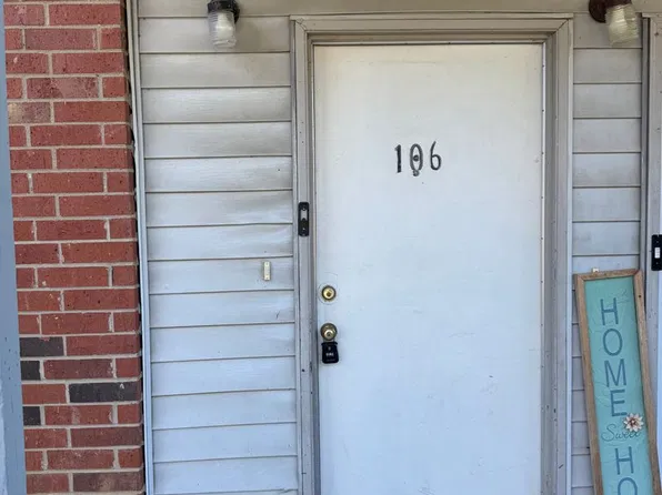 805 SE 4th St APT 106, Grand Prairie, TX 75051