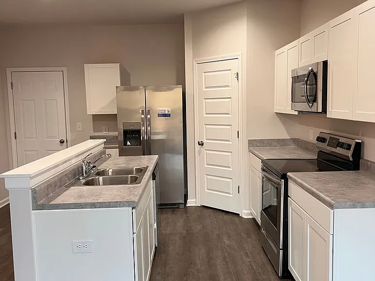 2139 Kilpatrick Ln — Photo 6
