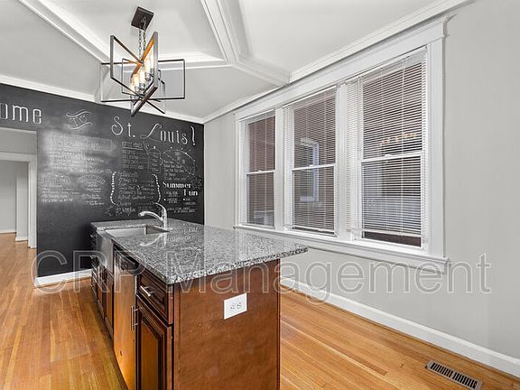 4th image of 4554 Chouteau Ave #A