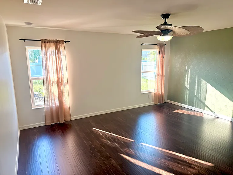 Downstairs master bedroom