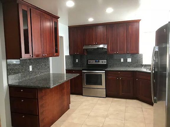 4th image of 1462 Kinsport Ln