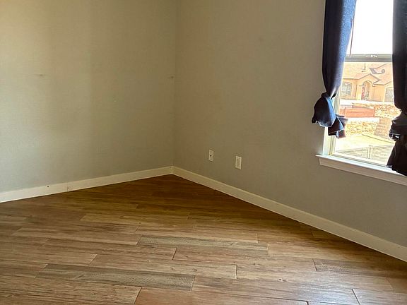 2nd image of 7113 Mesquite Tree Ln