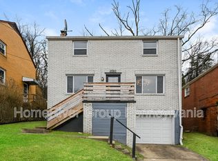 2060 Lindsay Rd, Pittsburgh, PA 15221