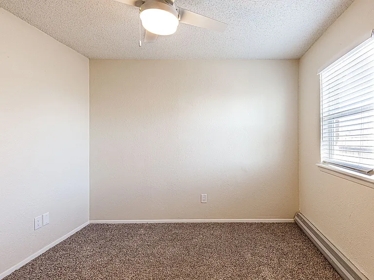 You will love this updated 1 bed, 1 bath! — Photo 14