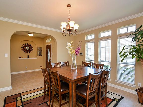 5th image of 18111 Cimmaron Oak Ln