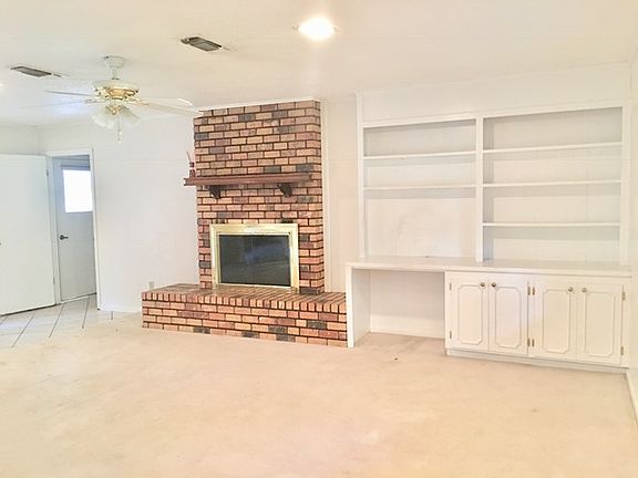3rd image of 308 Kent Dr