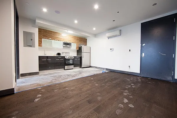 Rented by Brooklyn Group | media 39