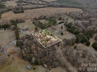 1204 Shalimar Dr, Harrisburg, NC 28025