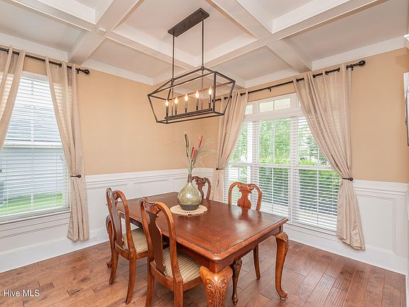 4th image of 5085 Copse Drive