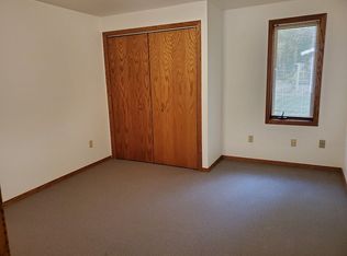 392 NW Brookwood Ln, Bremerton, WA 98311