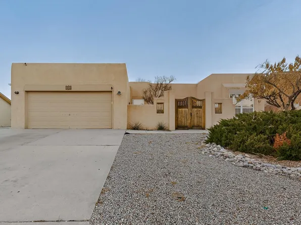 3224 Chandra Ln SE, Rio Rancho, NM 87124