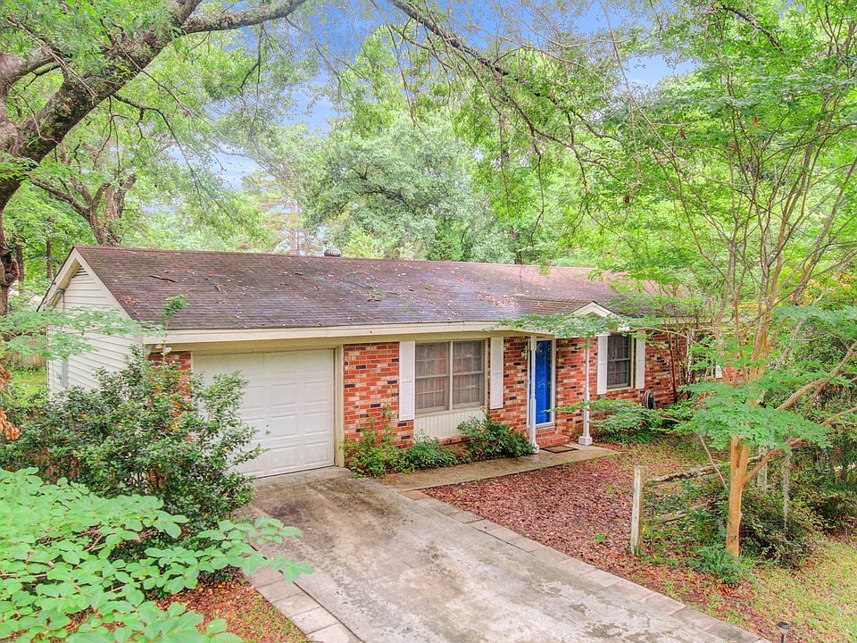 2nd image of 79 Guerry Cir