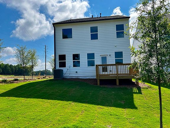 2nd image of 10 Berry Dr #1