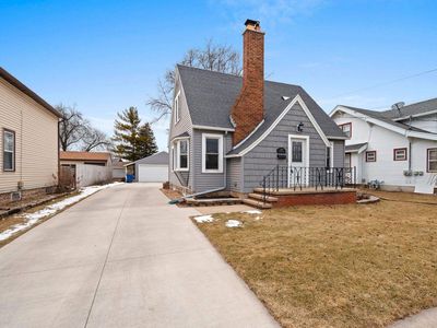 828 APPLETON ROAD, Menasha, WI, 54952