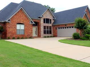 4865 Prestonwood Rd, Conway, AR 72034