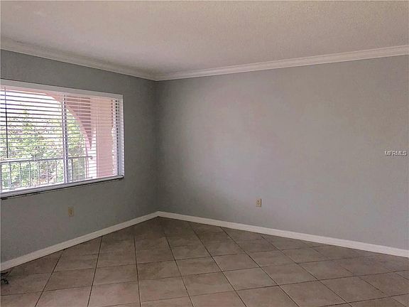 4th image of 145 Oyster Bay #320
