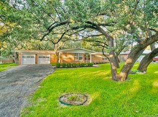 1359 Lockhill Selma Rd, San Antonio, TX 78213