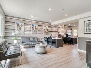 Radisson Village II, Calgary, AB T2A 5W9