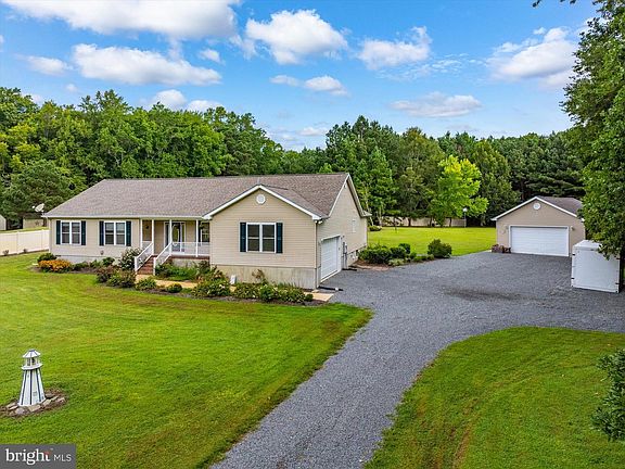 4th image of 7706 Stagg Rd