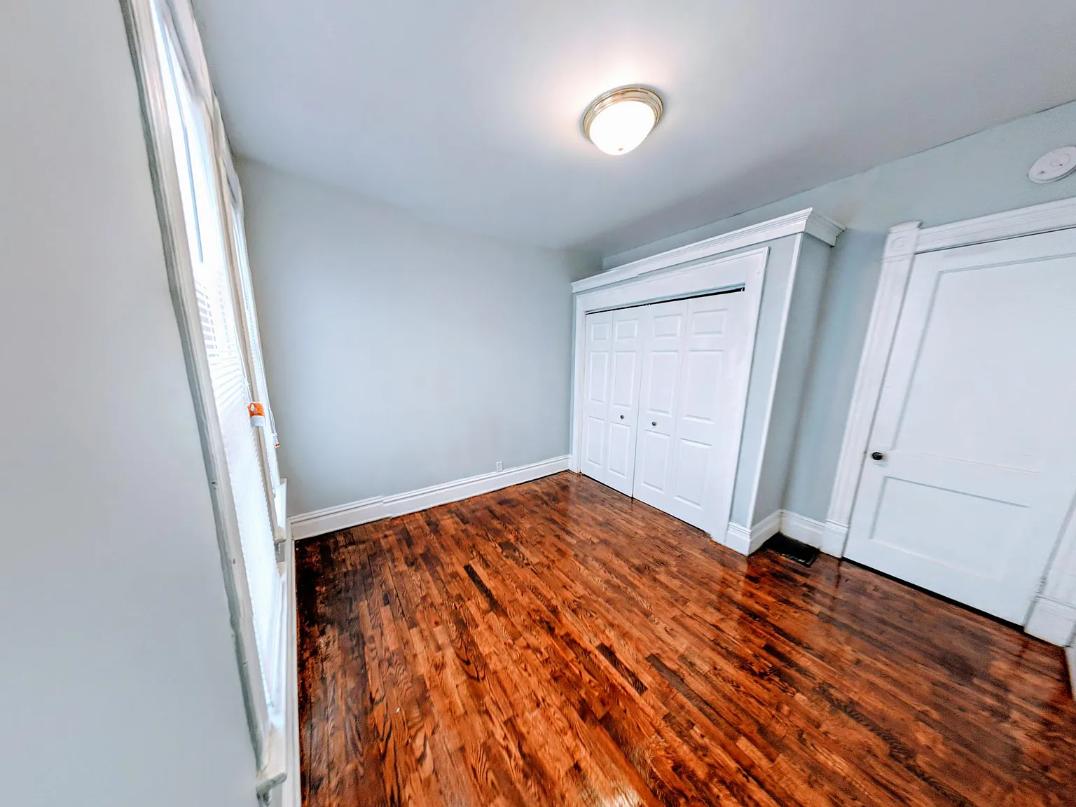 120 Fairbanks Street NE — Photo 4