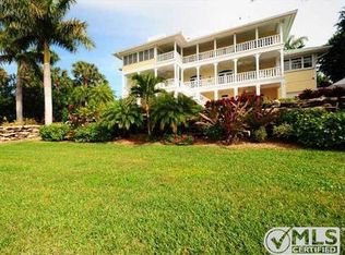 35 N River Rd, Sewalls Point, FL 34996