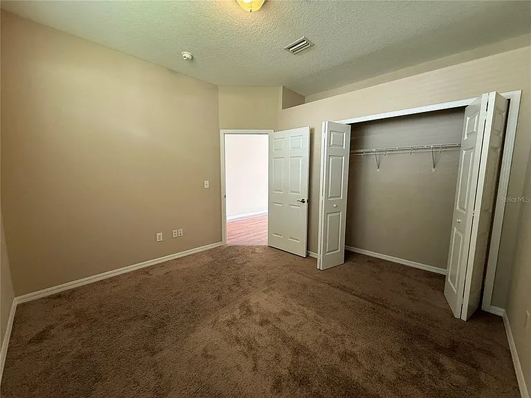6520 Bridgecrest Dr — Photo 3
