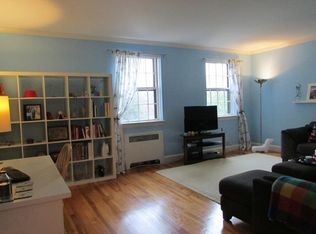 1498 Beacon St APT 4, Brookline, MA 02446
