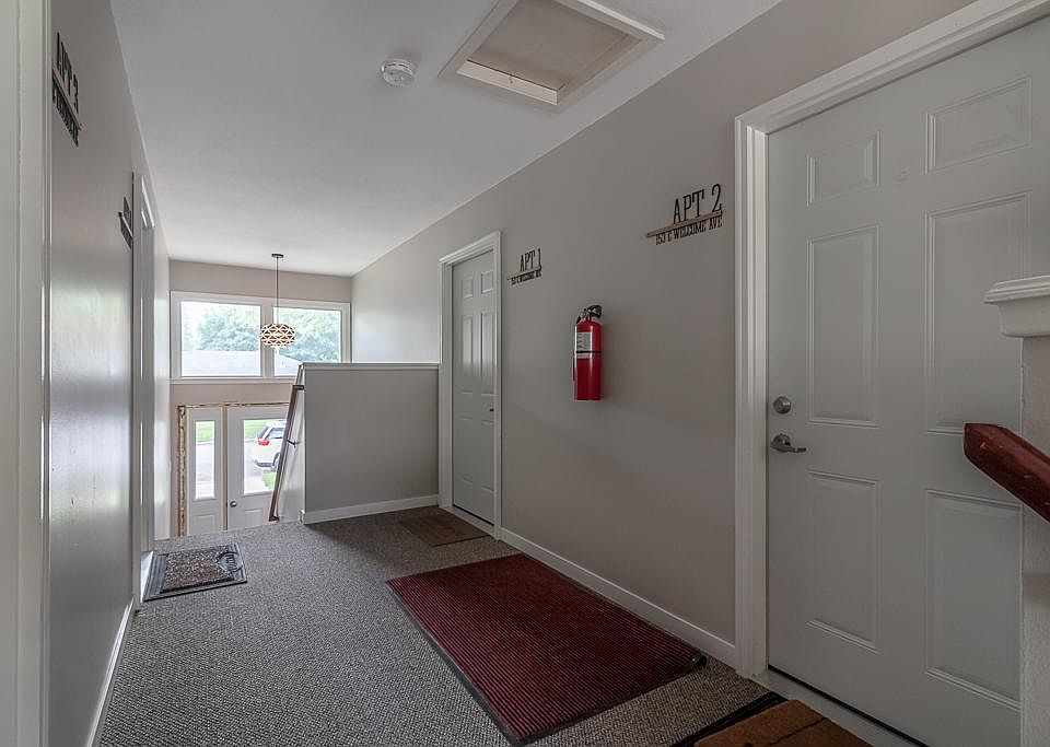 153 E Ave APT 1, Mankato, MN 56001 Zillow