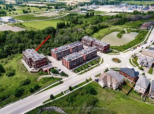 2 Linsmore Pl #302, Whitchurch Stouffville, ON L4A4T4