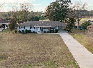 642 Hubbard Rd, Newton, AL 36352