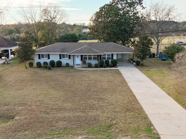 642 Hubbard Rd, Newton, AL 36352